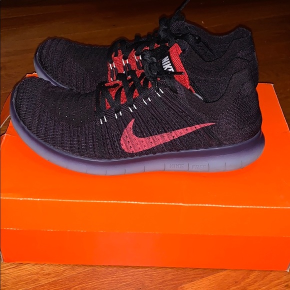 Nike Other - Nike Free Run RN Flyknit Runner Sneaker